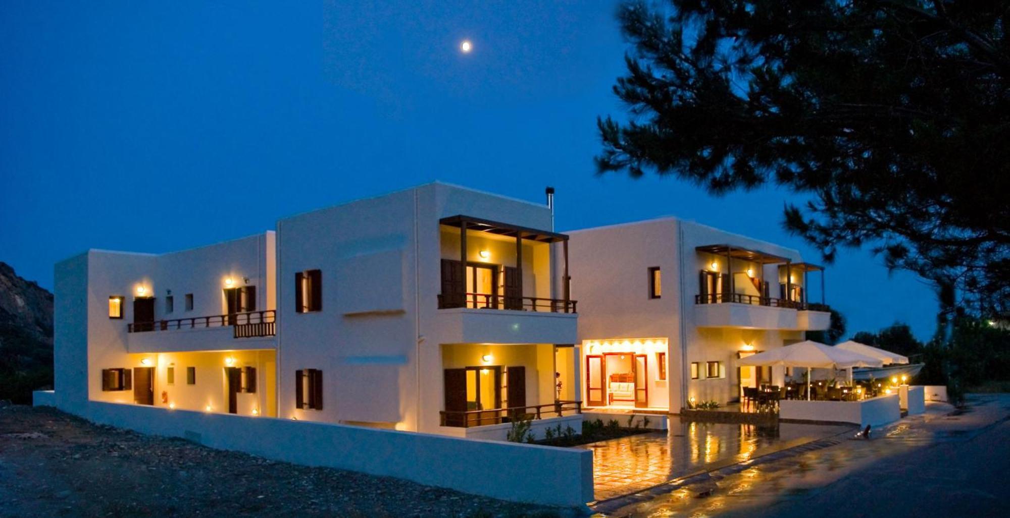 Syia Hotel Sougia Exterior foto